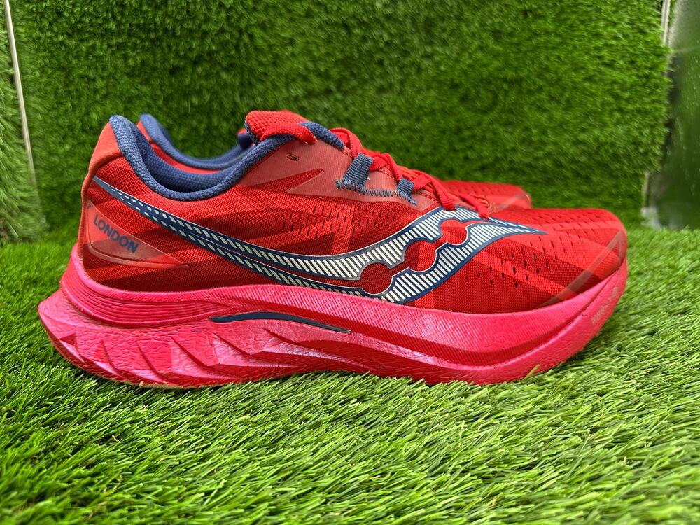 Saucony Endorphin Speed 4 London S20940-24 Athletic Sneaker Men's 12 Red Mesh
